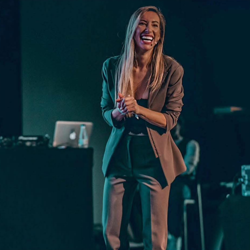 Helena Blesa Martinez